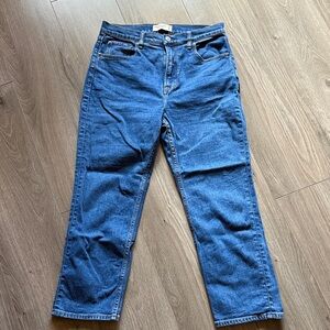 Abercrombie & Fitch Women's The Ankle Straight ultra high rise Blue Jeans